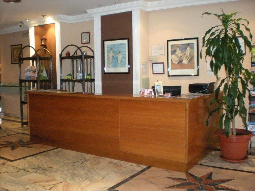 טורמולינוס Hotel New Sanz מראה חיצוני תמונה